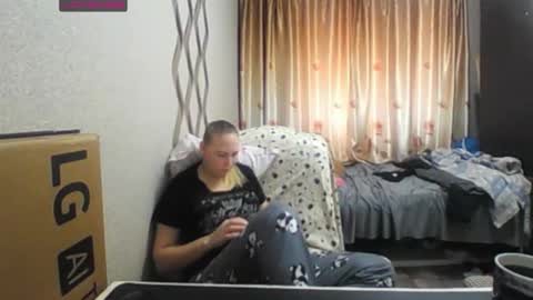 JenniDeep online show from 11.20.25