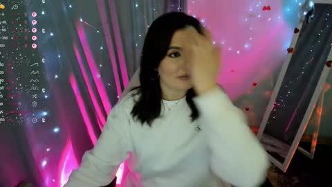 Snapshot of jennie_berry chatting on 11.28.25 Jennie online show from 11.28.25