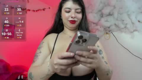 Snapshot of jennie_boobs_ chatting on 02.21.25 Jennie online show from 02.21.25