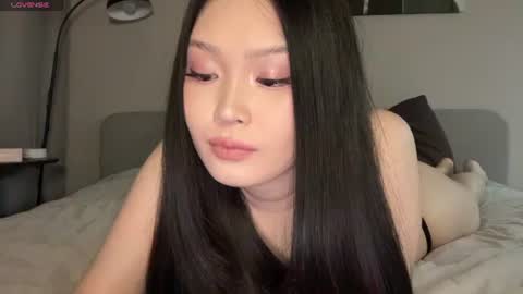 jennie_yung online show from 07.17.26
