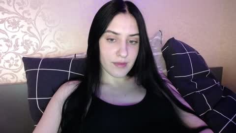 Snapshot of jennifeeeer chatting on 02.04.25 Helen online show from 02.04.25