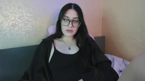 Helen online show from 05.03.26