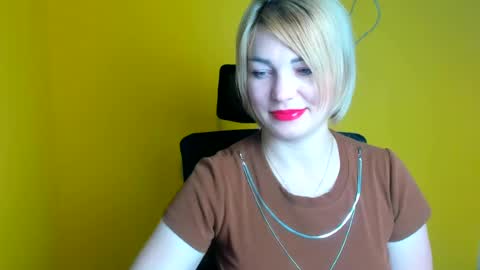 Snapshot of jennifer_cuttie chatting on 07.16.26 Jennifer online show from 07.16.26