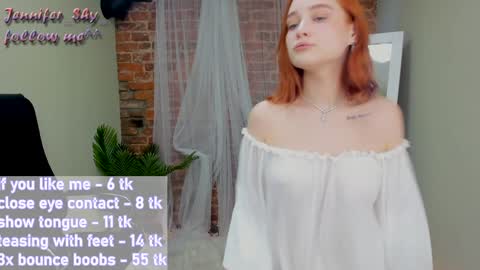 Snapshot of jennifer_shy_ chatting on 12.21.24 Jennifer online show from 12.21.24