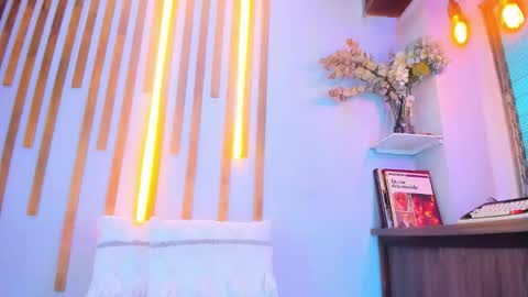 Jennifer vega  online show from 11.06.25