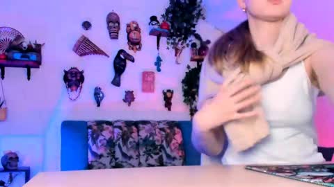 Jennifer online show from 05.26.26