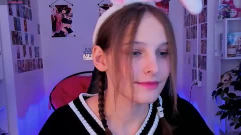 jenniferkiim online show from 10.25.25