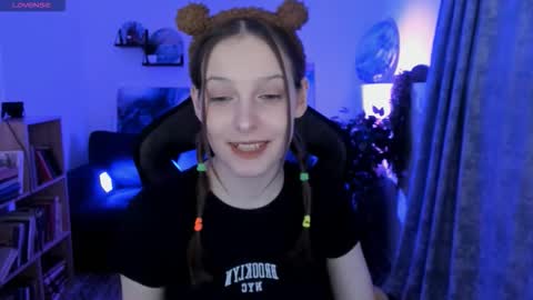 jenniferkiim online show from 03.07.26