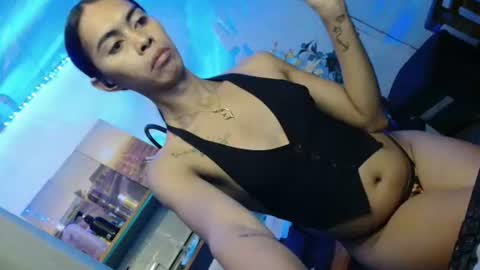 PRETTY JENNY online show from 03.20.26