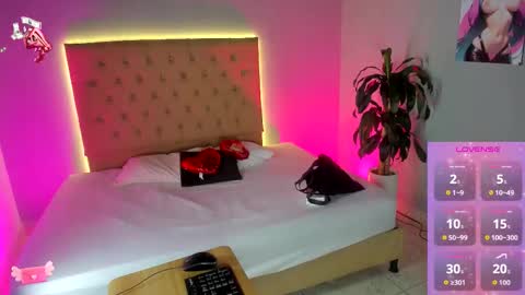 jenny__lawrence online show from 02.16.26