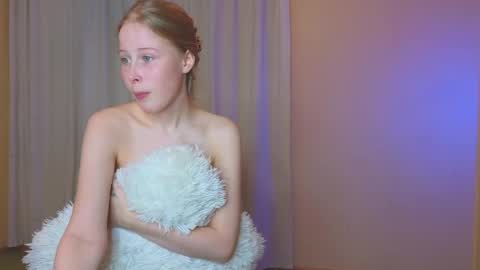 Snapshot of jenny_angelok chatting on 12.26.24 Next broadcast on December 05 subject to change  online show from 12.26.24