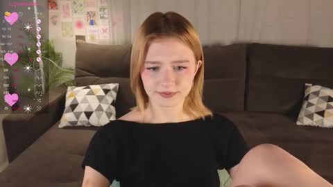 Snapshot of jenny_bunny_ chatting on 09.16.25 jenny_bunny_ online show from 09.16.25