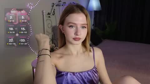 Snapshot of jenny_bunny_ chatting on 10.15.25 jenny_bunny_ online show from 10.15.25