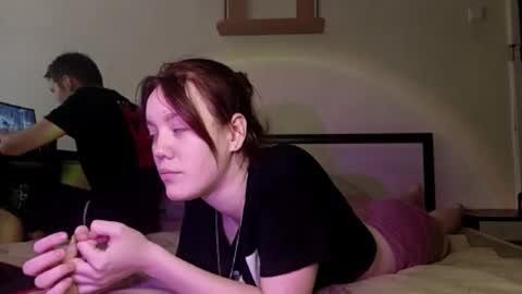 jenny_couple online show from 11.21.25
