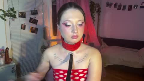 Snapshot of jenny_cox_love chatting on 05.06.26 Jennifer Jenny Darling online show from 05.06.26