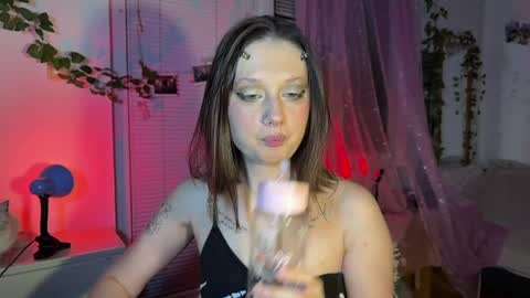 Snapshot of jenny_cox_love chatting on 05.12.26 Jennifer Jenny Darling online show from 05.12.26