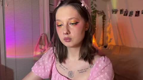 Jennifer Jenny Darling   online show from 07.10.26