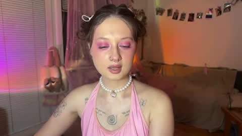 Jennifer Jenny Darling   online show from 07.19.26