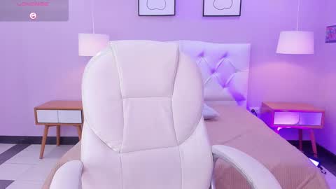 Jenny  online show from 02.07.25