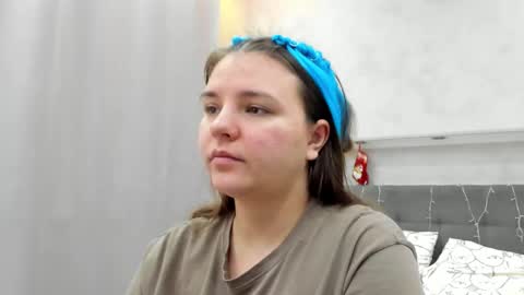 Snapshot of jenny_jimmy chatting on 01.08.26 Jenny online show from 01.08.26