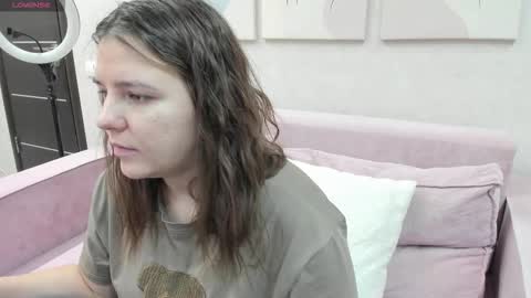 Snapshot of jenny_jimmy chatting on 01.12.26 Jenny online show from 01.12.26