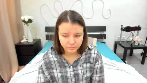 Snapshot of jenny_jimmy chatting on 02.12.26 Jenny online show from 02.12.26