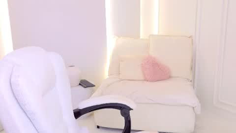JENNY online show from 07.13.26