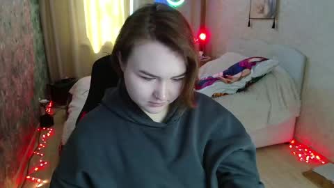Jenny online show from 04.24.26