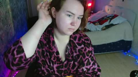 Snapshot of jennyattal chatting on 05.30.26 Jenny online show from 05.30.26