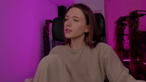 Snapshot of jennydens chatting on 12.02.24 Jenny NO Nude online show from 12.02.24