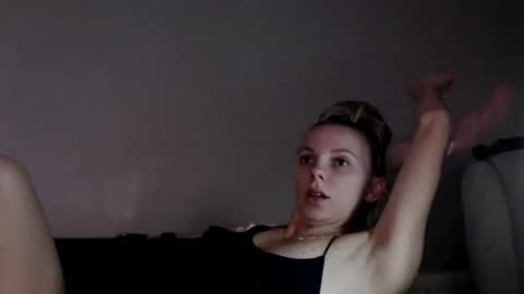 Snapshot of jennyfrost chatting on 10.31.25 jennyfrost online show from 10.31.25