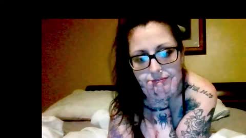 Snapshot of jennyonfire69 chatting on 03.26.26 JennyOnFire online show from 03.26.26