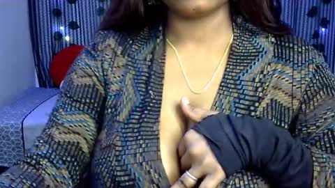 Snapshot of jennysinghaniya chatting on 12.28.24 jenny online show from 12.28.24