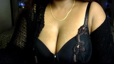 Snapshot of jennysinghaniya chatting on 03.09.25 jenny online show from 03.09.25