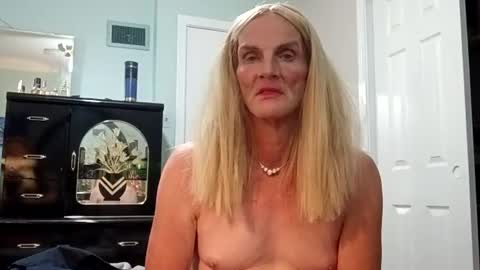 jennywomacks online show from 07.05.26
