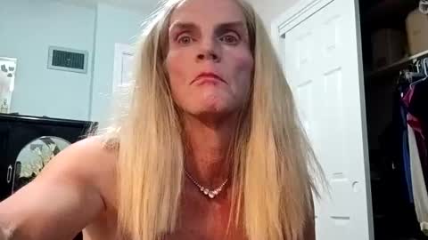 jennywomacks online show from 07.05.26