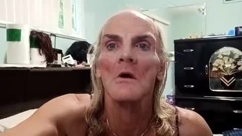jennywomacks online show from 07.28.26