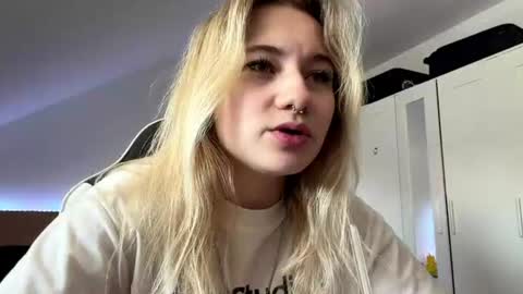 Sonya online show from 07.28.26