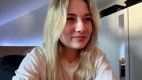 Sonya online show from 07.28.26