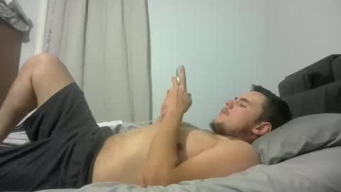 Snapshot of jerkjon1692 chatting on 11.04.25 jerkjon1692 online show from 11.04.25