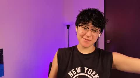 Snapshot of jeroharper chatting on 03.24.26 Jero Harper online show from 03.24.26