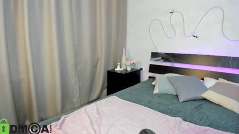 Snapshot of jerry_hall chatting on 10.29.25 Jerry online show from 10.29.25