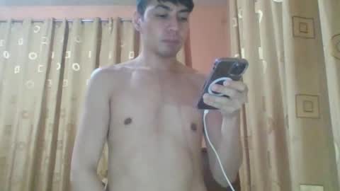 Snapshot of jersen69 chatting on 11.15.25 jersen69 online show from 11.15.25