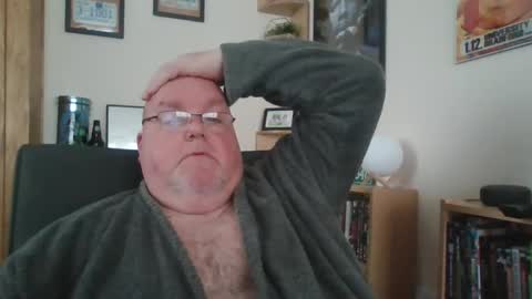 Snapshot of jerseyhammer01 chatting on 03.04.25 Harry online show from 03.04.25