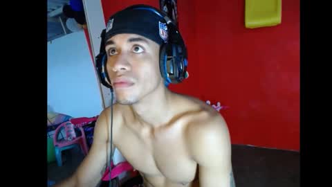 Snapshot of jersiherberth chatting on 12.18.25 jersiherberth online show from 12.18.25