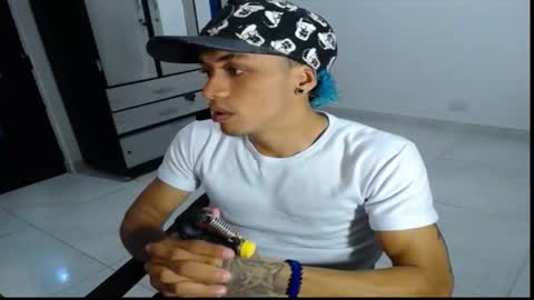 Snapshot of jersiherberth chatting on 02.25.26 jersiherberth online show from 02.25.26