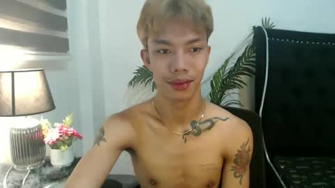 Snapshot of jersthebigasscockxxx chatting on 11.10.25 jersthebigasscockxxx online show from 11.10.25