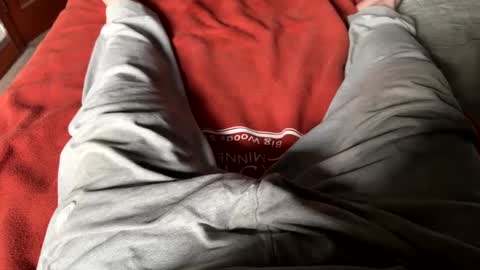 Snapshot of jerswill chatting on 12.17.24 Jeremys room chill and puff one enjoy online show from 12.17.24