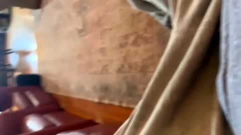 Snapshot of jerswill chatting on 03.11.25 Jeremys room chill and puff one enjoy online show from 03.11.25