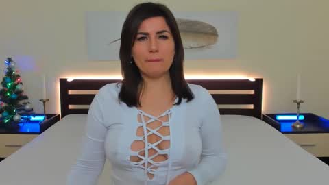 JESS online show from 12.16.24